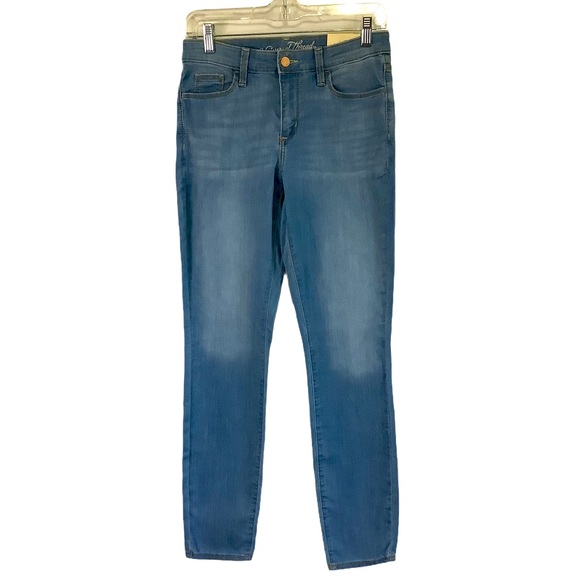 NWT Universal Threads Mid-Rise Skinny Blue Jeans 2 - Picture 2 of 10